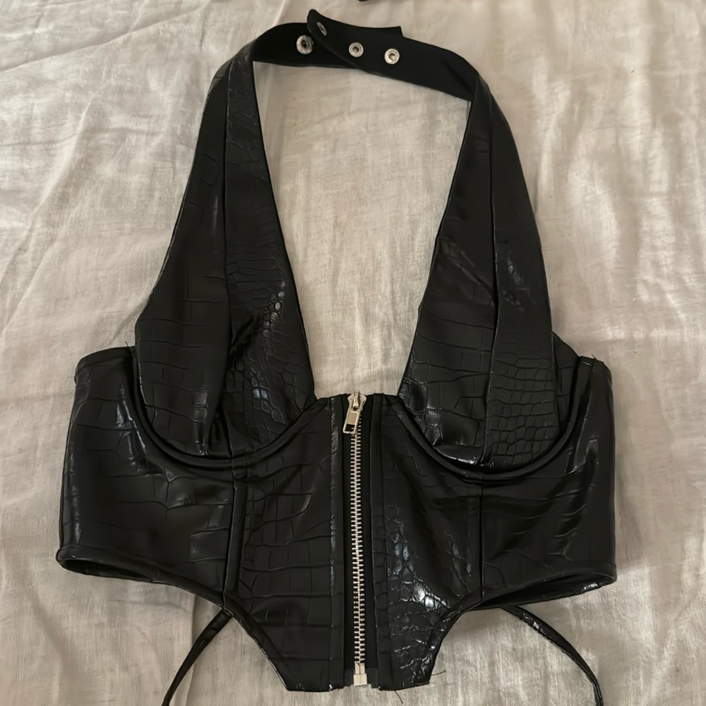 Editked black top - Picture 3 of 5